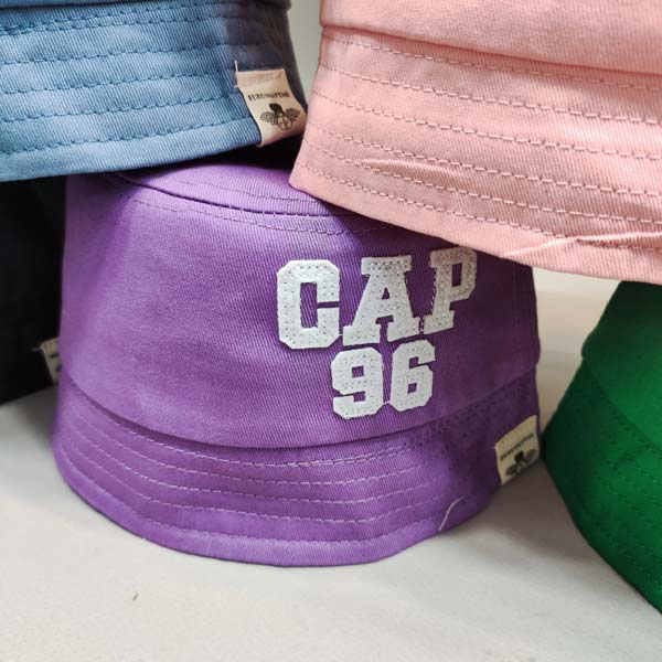 کلاه لبه دار Cap